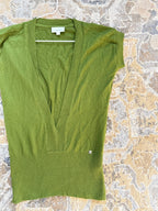 Cut-out shirt