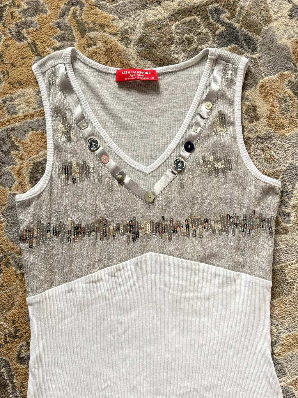 Detailed top