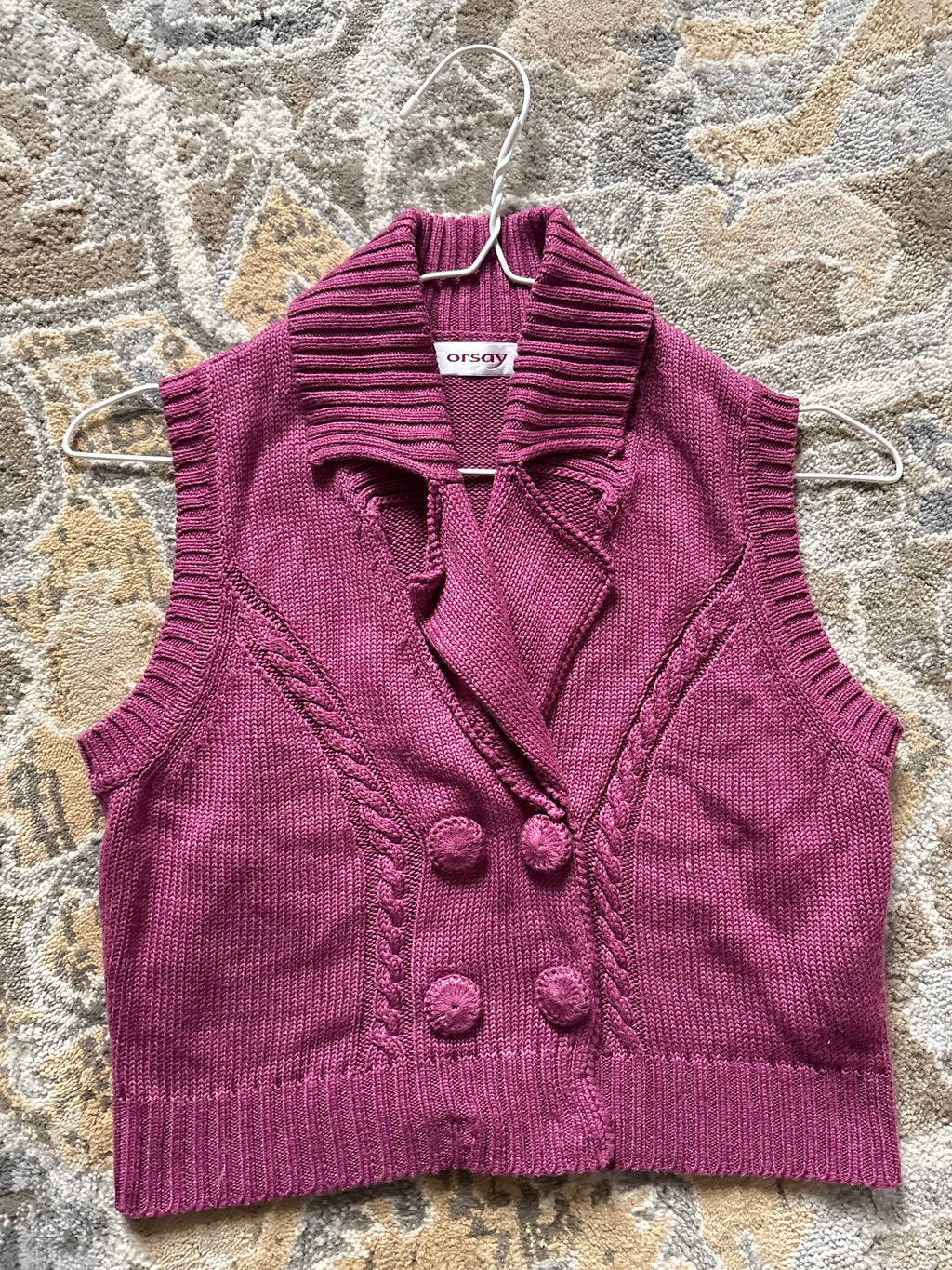 Knitted vest